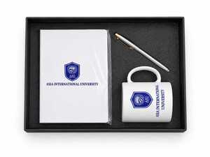 Premium corporate gift set with notebook, pen and mug for branding and gifting